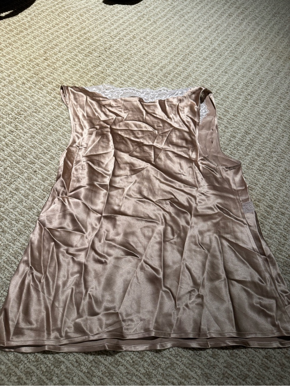 Reformation Aliceyn Silk Top in Macadamia - Size 10 - Picture 4 of 6